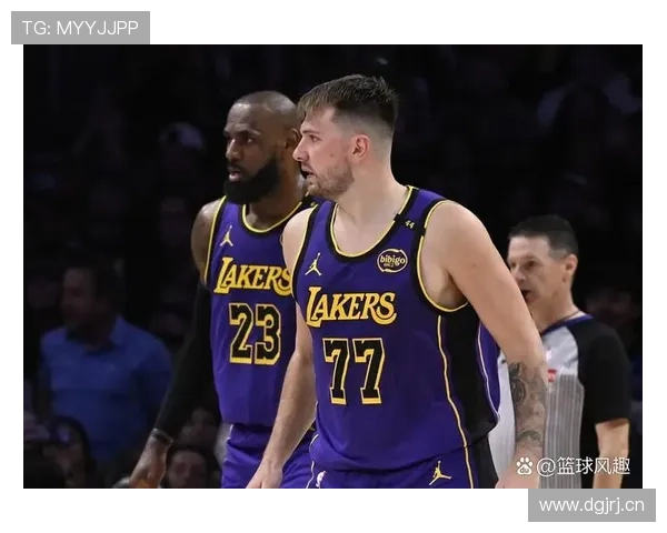 东契奇37三双詹皇助湖人胜奇才