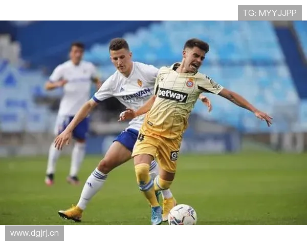 西甲西乙复古日38队球衣亮相