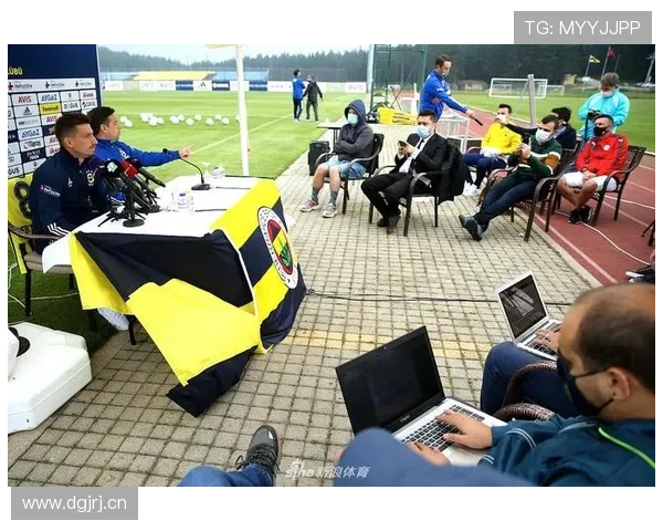 费内巴切球员扬达什涉嫌赌球出庭受审 费内巴切球员扬达什涉嫌赌球出庭受审